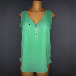 MINE MINT GREEN TOP SZ MED